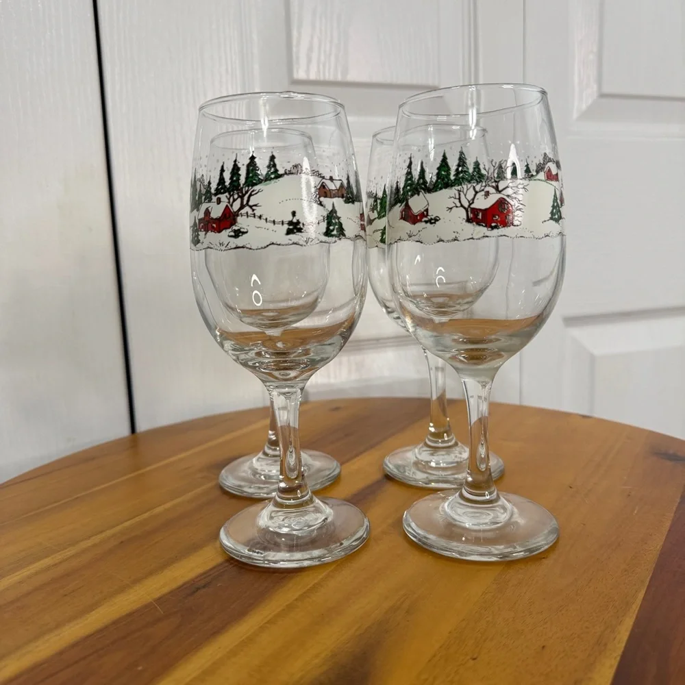 Libbey winter wonderland‎ village wine glasses set of 4